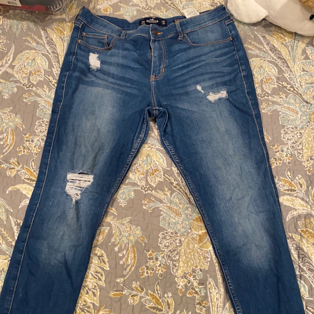 Hollister High Rise Jeans